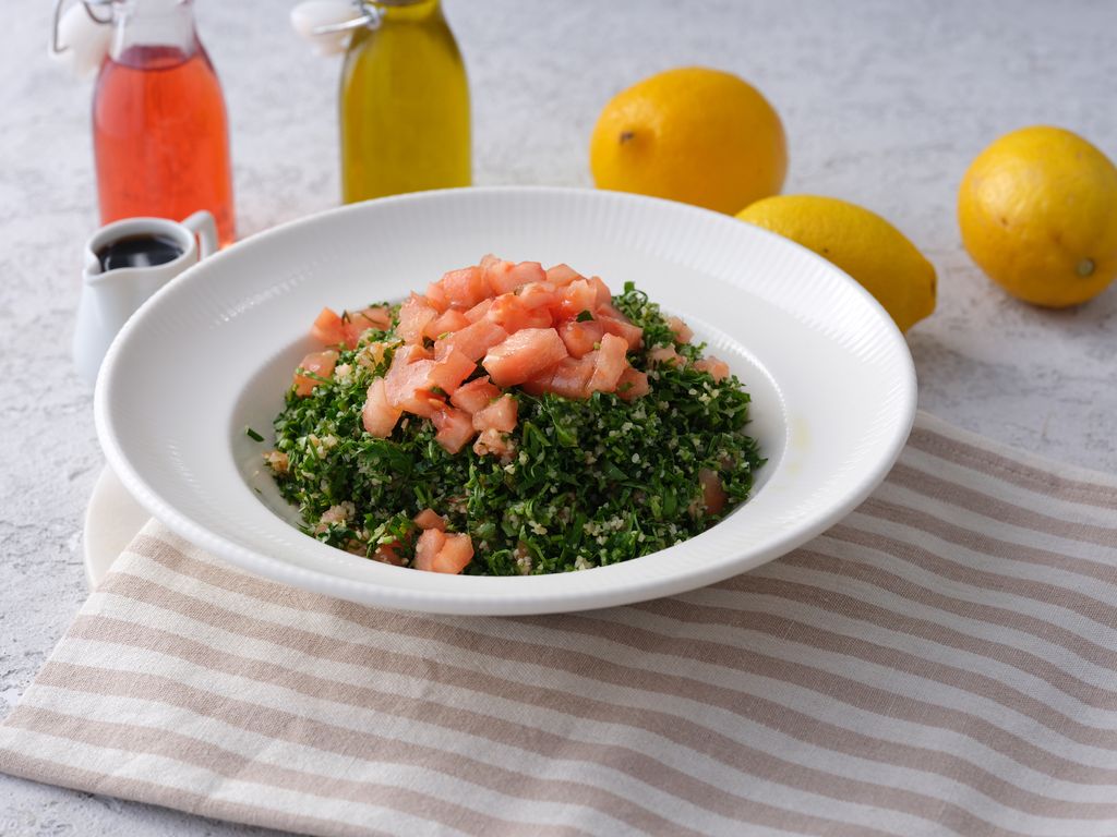 Tebbuli Salatası